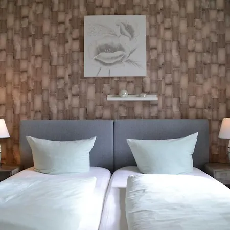 Πανσιόν Zur Neisse Guben